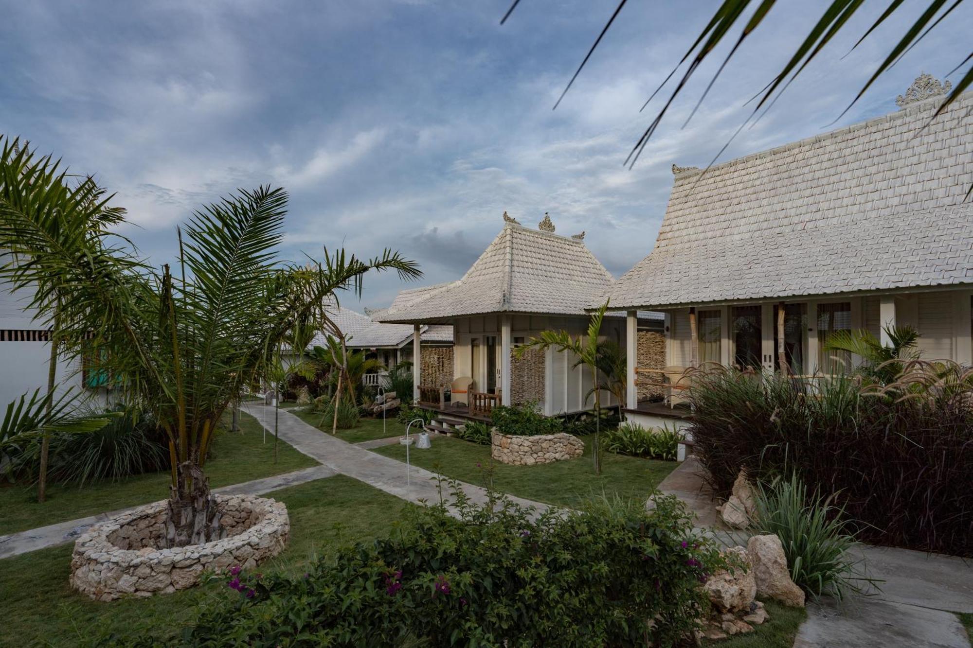 Paus Putih Hotel Lembongan Eksteriør bilde
