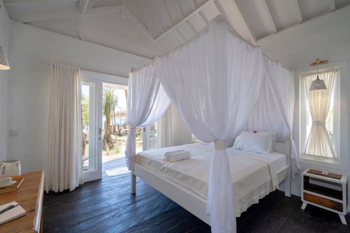 Paus Putih Hotel Lembongan Eksteriør bilde